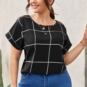 SHEIN Black and White Graphic Boxy Tee